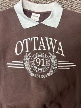 Pull&Bear Brown Ottawa Est. 1991 Graphic Sweatshirt with Contrast Polo Collar